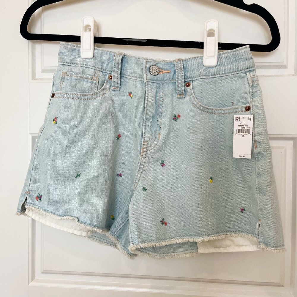 NWT Old Navy Girls Embroidered Floral Denim Shorts Frayed Hem 12